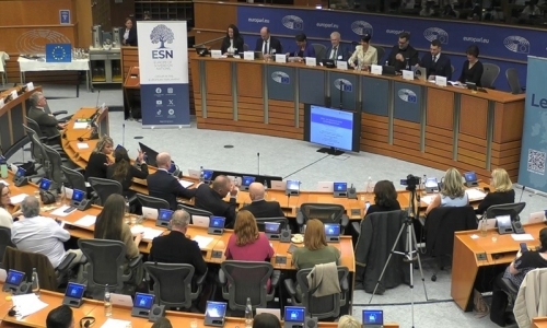 Ψηφιακή Ταυτότητα και Προγραμματιζόμενο Χρήμα οδηγούν σε «δυστοπική κόλαση» και «τρομακτικά ολοκληρωτικά καθεστώτα», προειδοποιούν ομιλητές στο Ευρωπαϊκό Κοινοβούλιο